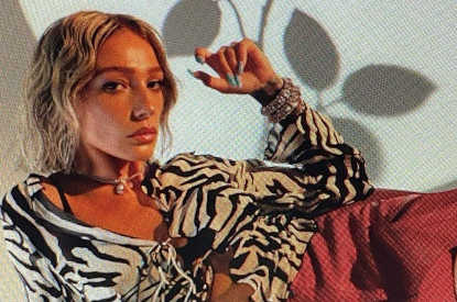 Настя Ивлеева показала горячие фото в купальнике с отдыха на Мальдивах