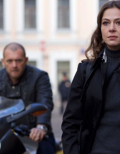 Предательство как личный выбор: истории людей, которые его пережили