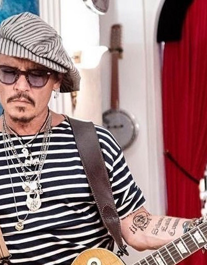 Джонни Депп получил многомиллионый гонорар после скандала с Эмбер Херд