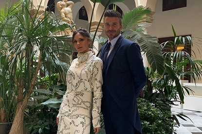 «Месть будет сладкой»: Виктория Бекхэм высмеяла стиль мужа