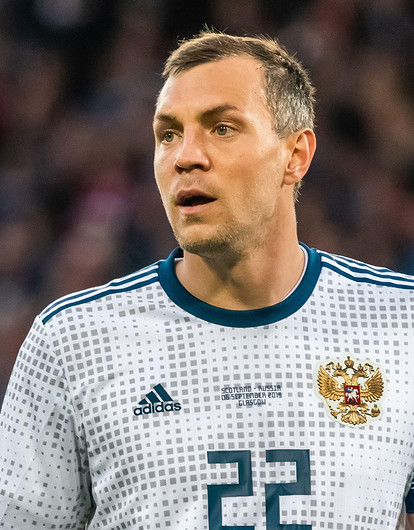 Артем Дзюба заявил, что у него вымогали 5 миллионов долларов за интимное видео