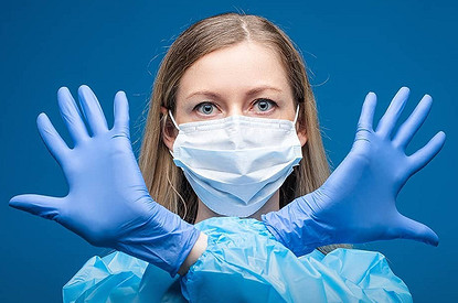 Премию «Человек года» присудили всем врачам, борющимся с коронавирусом