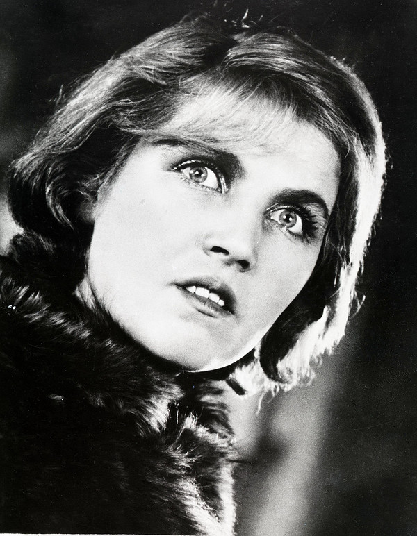 Наша гордость: 6 самых красивых и талантливых актрис советского кино