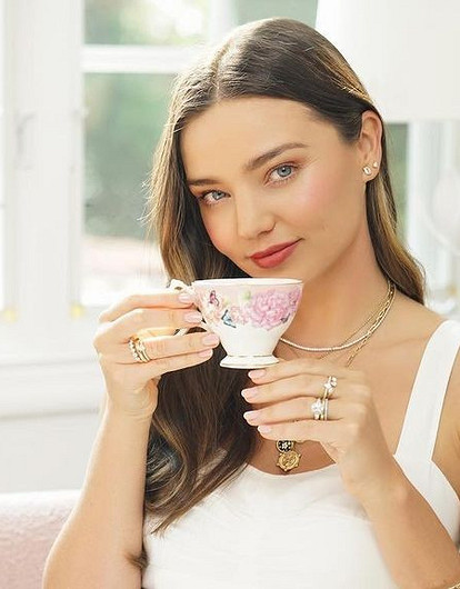 «Я счастлива за них»: Миранда Керр рассказала об отношениях Орландо Блума и Кэти Перри