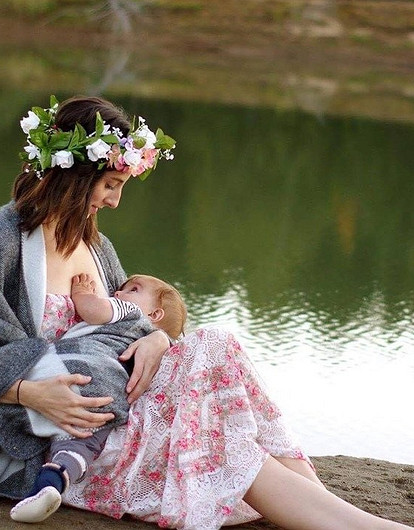 Массаж груди при кормлении, сцеживание и правильная лактация: полезные советы молодым мамам