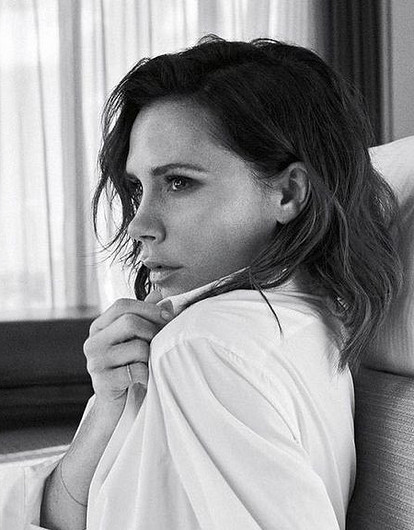 Виктория Бекхэм показала самые модные джинсы 2021 года