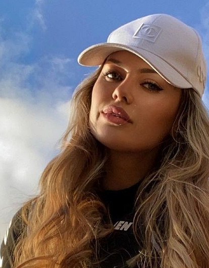 Викторию Боню задержала полиция в Париже (видео)