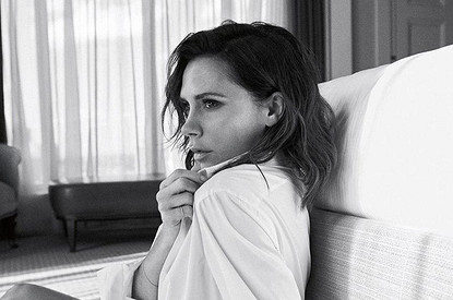 Виктория Бекхэм показала самые модные джинсы 2021 года