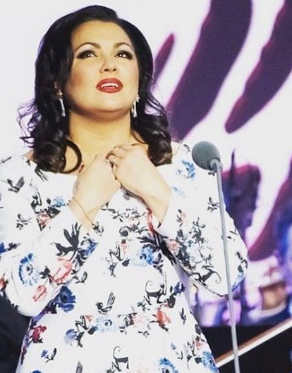 «Видела стрельбу»: Анна Нетребко рассказала о теракте в Вене (видео)