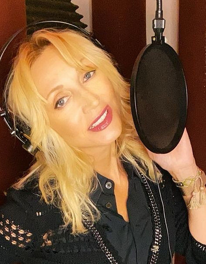 Кристина Орбакайте показала редкий архивный снимок с Аллой Пугачевой