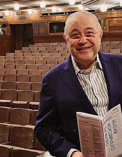 Адвокат Петросяна призвал Степаненко смириться с тем, что у ее бывшего мужа родился сын