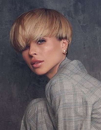 «Мама научила не брать чужого»: Мирослава Карпович ответила на обвинения в разводе Прилучного