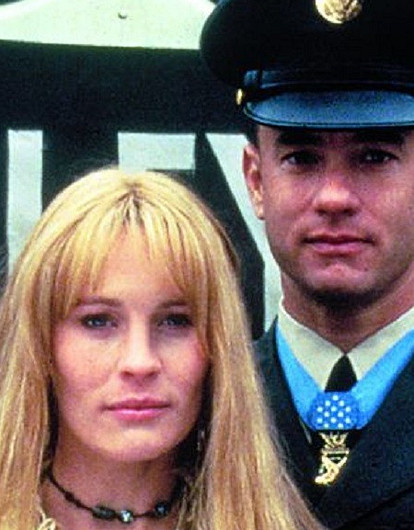 Лихо мы в 90-е: новости, скандалы, фильмы, кумиры, которых мы обсуждали