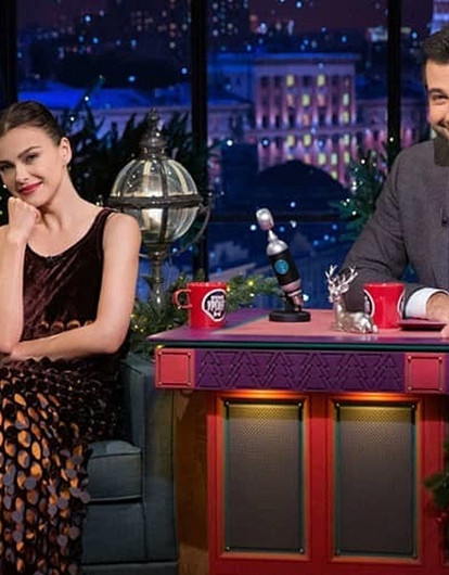 Иван Ургант высмеял новую валюту Елены Темниковой