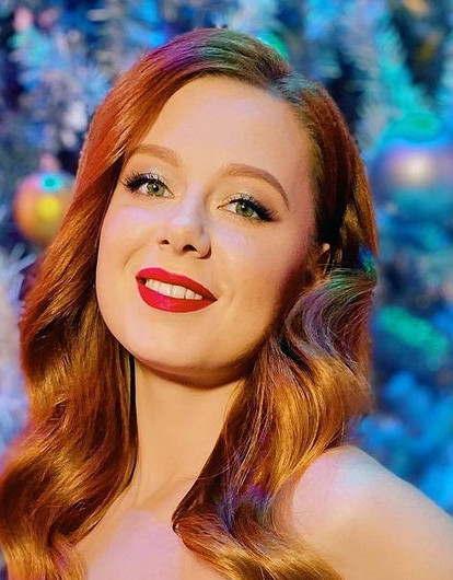 «Мой мир рухнул»: Юлия Савичева рассказала, как была на грани развода