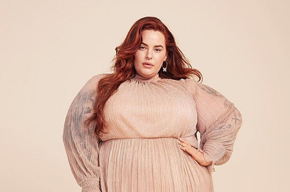 Красота без границ: Тесс Холлидей и 155 килограммов уверенности в себе