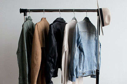 Выбирай свою капсулу: что такое капсульные коллекции одежды и почему они сейчас так актуальны