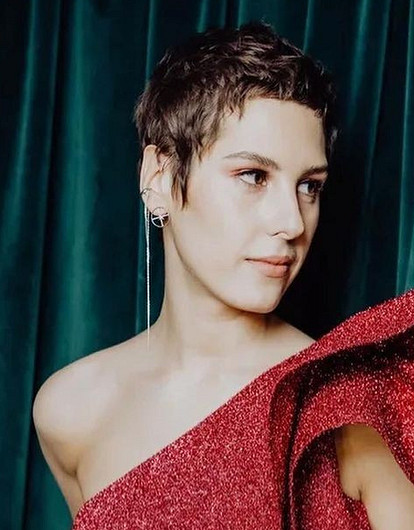 «Живем на две страны»: Ирина Горбачева впервые рассказала о романе с экс-солистом Quest Pistols