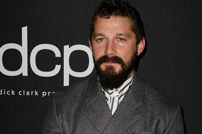 Шайя ЛаБаф закрутил роман со звездой фильма «Однажды в… Голливуде»