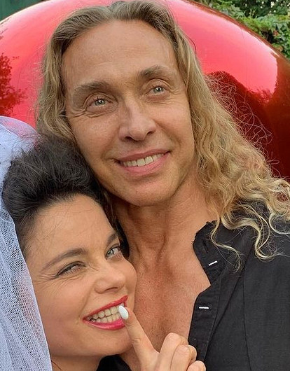 Наташа Королева назвала сумму, которую Тарзану предлагали заплатить за признание в измене