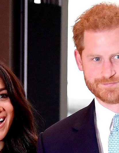 Меган Маркл и принц Гарри опубликовали необычную рождественскую открытку с сыном