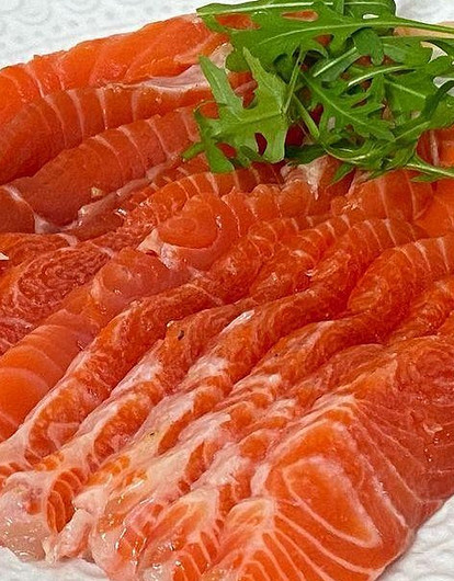 Экспертиза: как выбрать качественную рыбную нарезку к праздничному столу