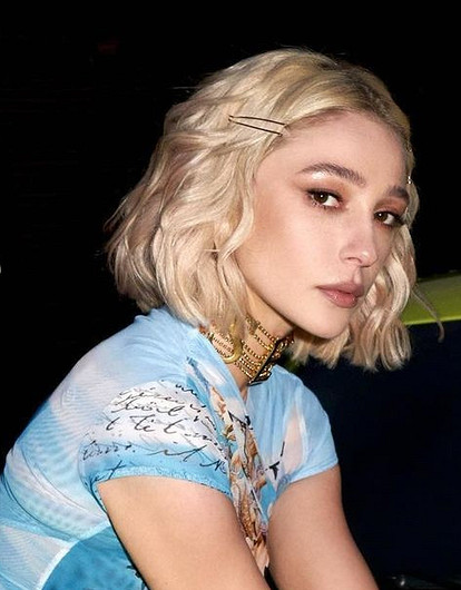 Настя Ивлеева повторила образ Жанны Фриске из «Дневного дозора»