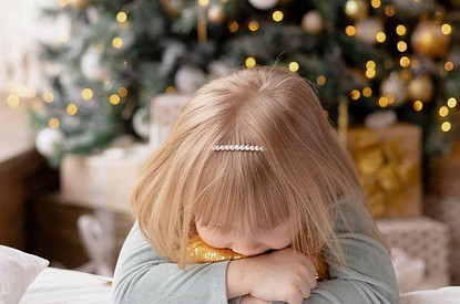 Детский сон в новогодние праздники: что нужно знать и к чему готовиться