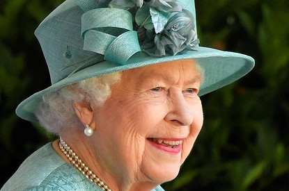 Елизавета II нарушила главную королевскую традицию на Рождество из-за пандемии (такого еще не было)