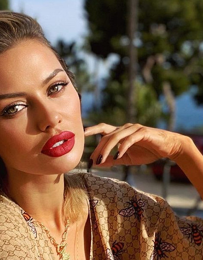 Виктория Боня с Малаховым, Бледанс и Седоковой отметила день рождения в стиле старого Голливуда