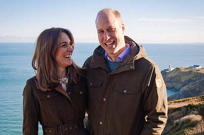 Кейт Миддлтон и принц Уильям отправились в рождественский тур по Великобритании