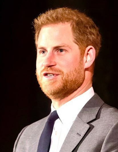 Принц Гарри судится с таблоидом из-за клеветы (не опять, а снова)