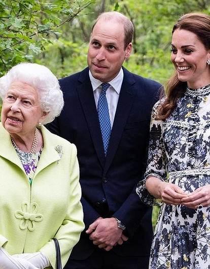 Кейт Миддлтон и принц Уильям закончили рождественский тур встречей с Елизаветой II