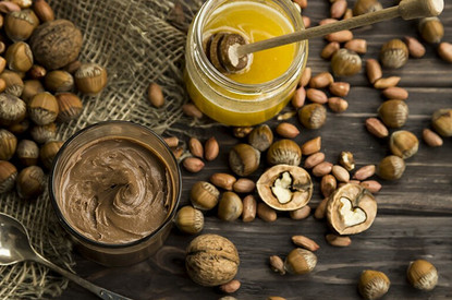 Что такое урбеч, как его едят и еще 6 вопросов про вкусный суперфуд