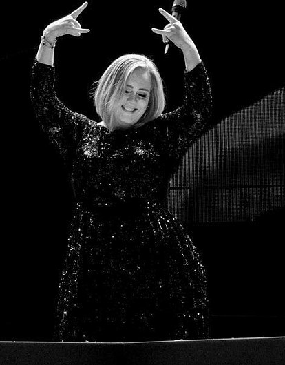 Исхудавшую Адель не узнали на вечеринке после «Оскара»