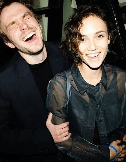 Александр Петров публично признался в любви Стасе Милославской (очень мило)