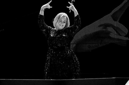 Исхудавшую Адель не узнали на вечеринке после «Оскара»