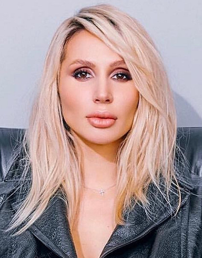 Светлану Лободу заподозрили в пьянстве после странного танца (как у Димы Билана)