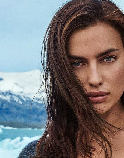 Ирина Шейк показала свое фото в купальнике, сделанное 17 лет назад (вообще не изменилась)