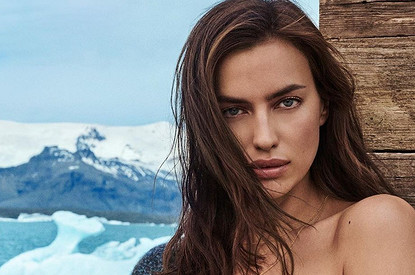 Ирина Шейк показала свое фото в купальнике, сделанное 17 лет назад (вообще не изменилась)