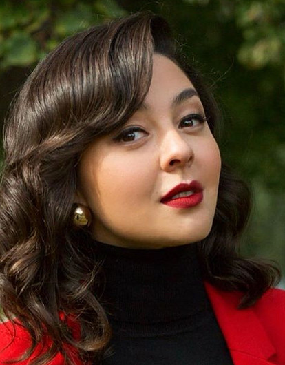 Звезда Comedy Club Марина Кравец намекнула на беременность (видео)