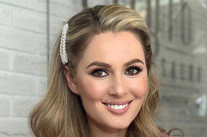 Мария Кожевникова ответила на критику ее платья (напоминает шторы)