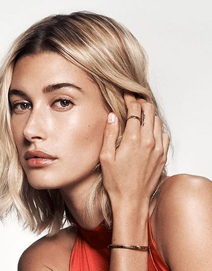 «Сильно навредила себе»: Хейли Болдуин пострадала от противозачаточных