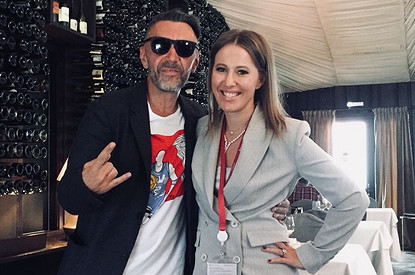 Сергей Шнуров оправдался за вступление в партию (и высмеял Собчак с Охлобыстиным)