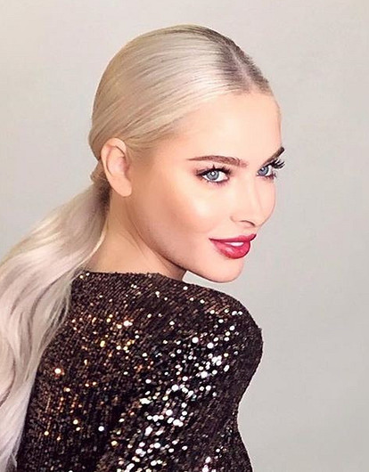 Алена Шишкова сменила имидж ради модного показа известного дизайнера (видео)