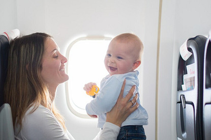 13 вещей, которые тебе просто необходимы, если ты летишь отдыхать с маленьким ребенком