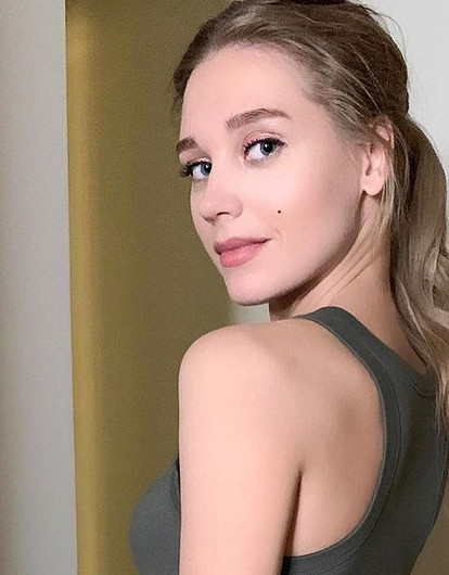 Кристина Асмус показала идеальную фигуру на Мальдивах (Харламов остался дома)