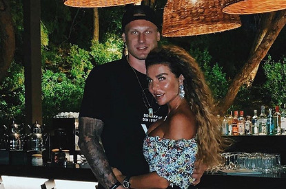 Анна Седокова заявила о четвертой беременности