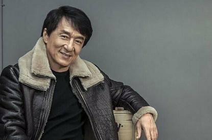 Джеки Чан пообещал миллион юаней тому, кто разработает вакцину от коронавируса