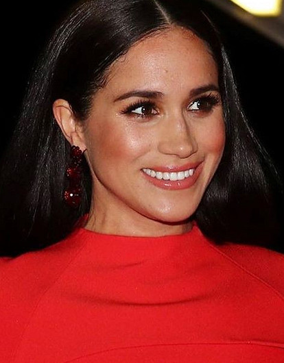 Меган Маркл привезла в Лондон свои лучшие наряды (и приковала к себе взгляды миллионов)